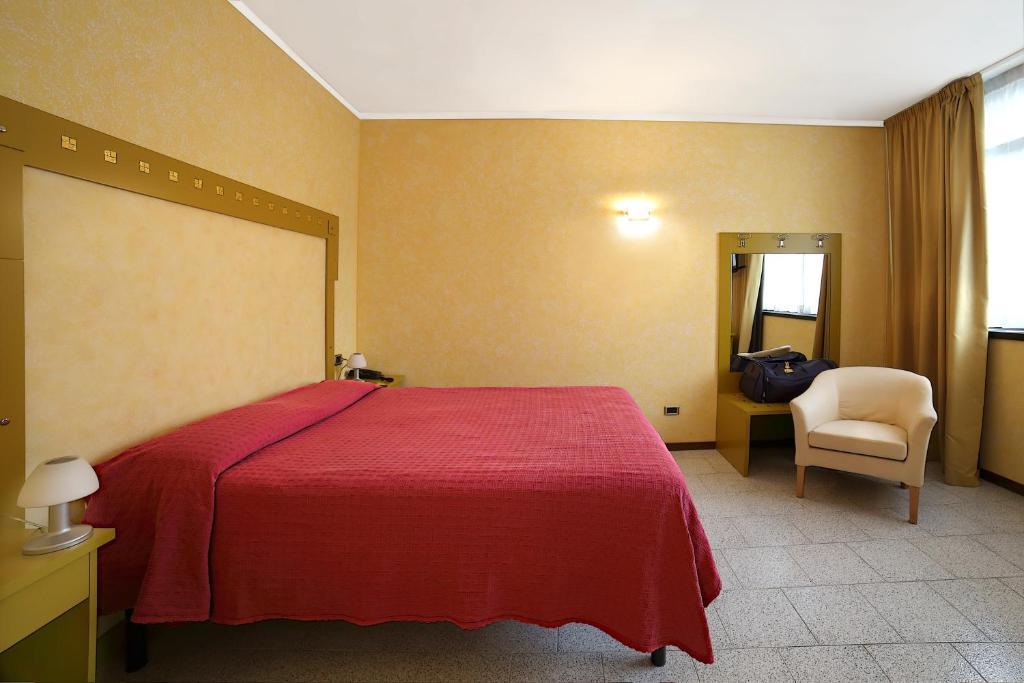 Hotel Aquamaris Sala Baganza Room photo